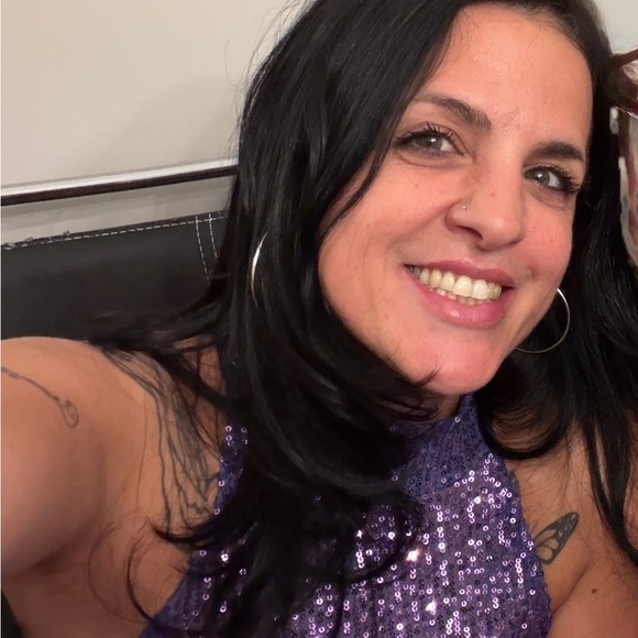 Meet your Posher, Ravital - Picture 1 of 4